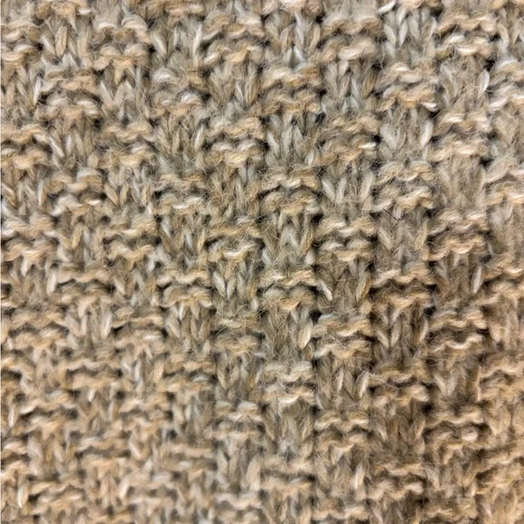 Ecote Cable Knit Drop Shoulder Oversized Sweater - Picture 9 of 12